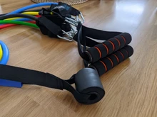 Set de Bandas de Resistencia, gomas bandas elasticas fitness para entrenar con soporte de 100lbs, Kit de Bandas para Entrenar con 5 tubos, 4 Manijas de Hule, Correas para Tobillos, Anclaje para puerta