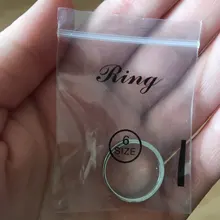 Huitan-Anillo de aniversario Retro para mujer, con hojas Vintage grabadas con uno, anillos de dedo de piedra de circonia cúbica verde minúscula