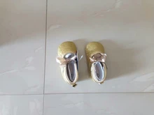 Zapatillas de primeros pasos para bebé, zapatos con lazo de princesa de PU, corazón amoroso, lazo con cordones, suela de cuna brillante, 2019