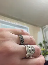 Huitan-Anillo de aniversario Retro para mujer, con hojas Vintage grabadas con uno, anillos de dedo de piedra de circonia cúbica verde minúscula