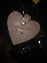 Llavero redondo de cuero Saffiano con diseño de cocodrilo y letras, llavero redondo personalizado