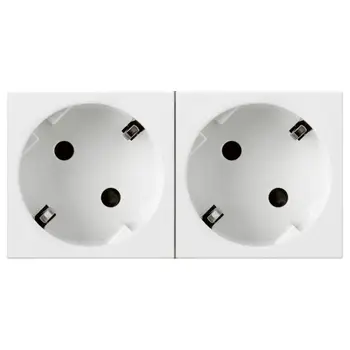 The mechanism of the outlet is the 2nd SP mosaic new 4 mod. 45 deg. With ground. Bel. Leg 077252
The mechanism of the outlet is the 2nd SP mosaic new 4 mod. 45 deg. With ground. Bel. Leg 077252