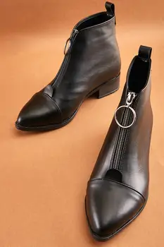 BEYON WOMEN 2021 FASHION LEATHER BLACK SHORT BOOT BOOTS TOP COMFORTABLE STYLISH EYES DAILY FALL WINTER
BEYON WOMEN 2021 FASHION LEATHER BLACK SHORT BOOT BOOTS TOP COMFORTABLE STYLISH EYES DAILY FALL WINTER