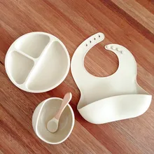 4 unids/set libre de BPA silicona bebé vajilla babero impermeable de Color sólido cena plato hondo con ventosa y cuchara para niños