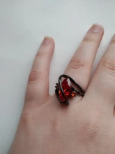 Anillo Vintage de piedra cristalina roja para mujer, sortija de boda clásica de oro negro de 14KT para mujer, sortija de compromiso de hoja de Zircón de lujo para novia