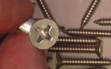 La cabeza plana-tornillo de rosca M1.2 M1.4 M1.7 M2 M2.3 M2.6 M3 M3.5 M4 M5 M6 de acero inoxidable tornillo Phillips muebles de tornillo