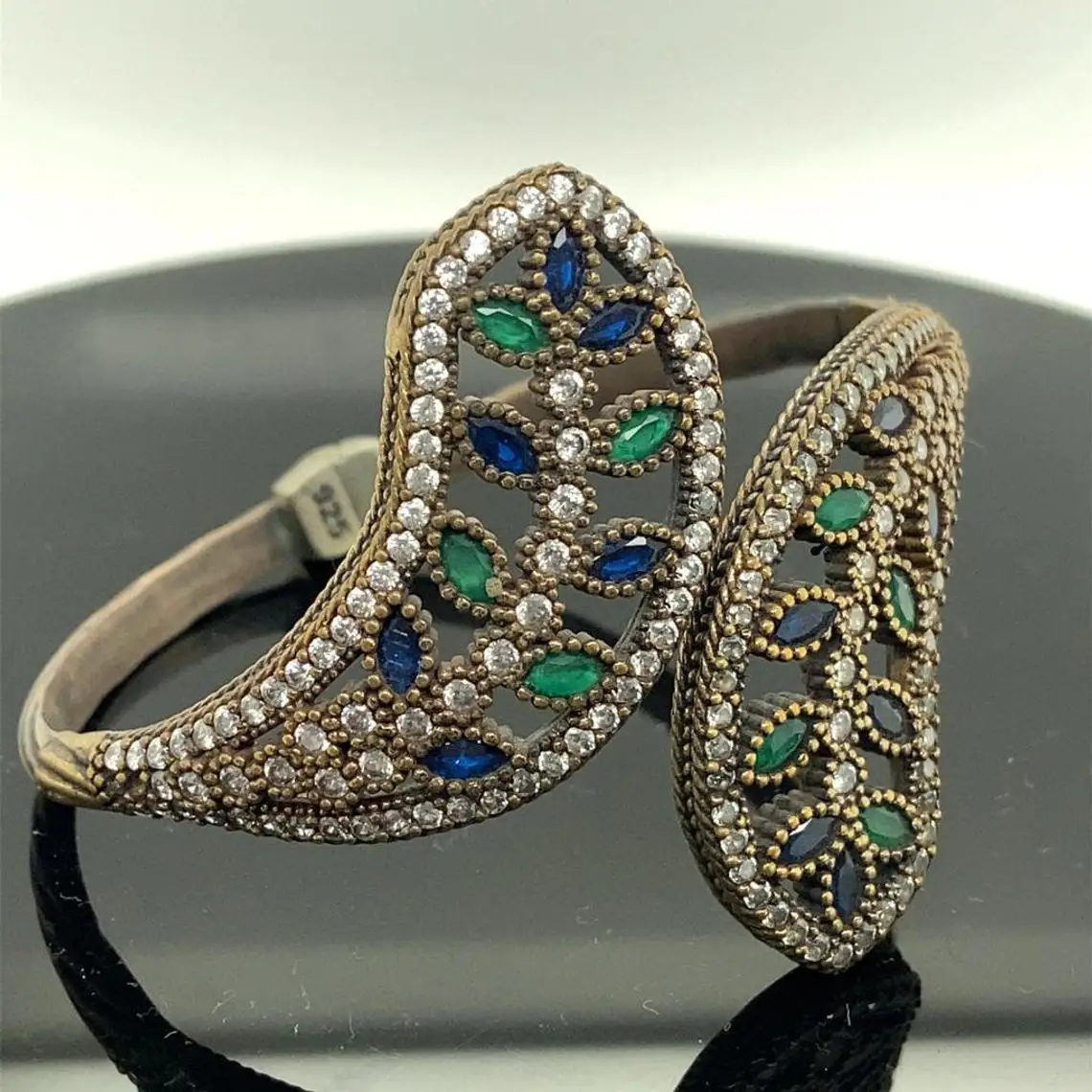 Sapphire and Emerald Stone 925 Sterling Silver Authentic Handmade, Ottoman Jewelry Special Design Ladies Bracelet, Natural Stone 
Sapphire and Emerald Stone 925 Sterling Silver Authentic Handmade, Ottoman Jewelry Special Design Ladies Bracelet, Natural Stone