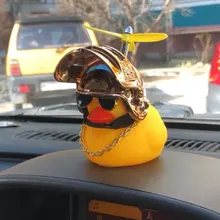 Adorno de pato de goma de juguete para coche, adorno amarillo para salpicadero de coche, con hélice