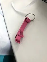 Llavero abrebotellas de cerveza portátil, Mini abrebotellas de aleación de aluminio para bebidas, cerveza, regalos de recuerdo de fiesta de boda, venta al por mayor