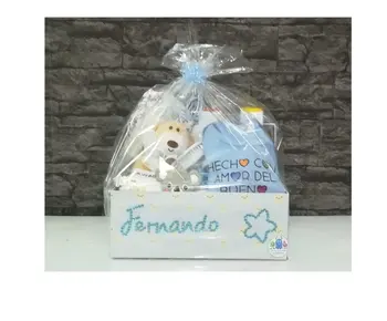 Canastilla recién nacido, regalo personalizado con conjunto y cuidado bebe
Canastilla recién nacido, regalo personalizado con conjunto y cuidado bebe