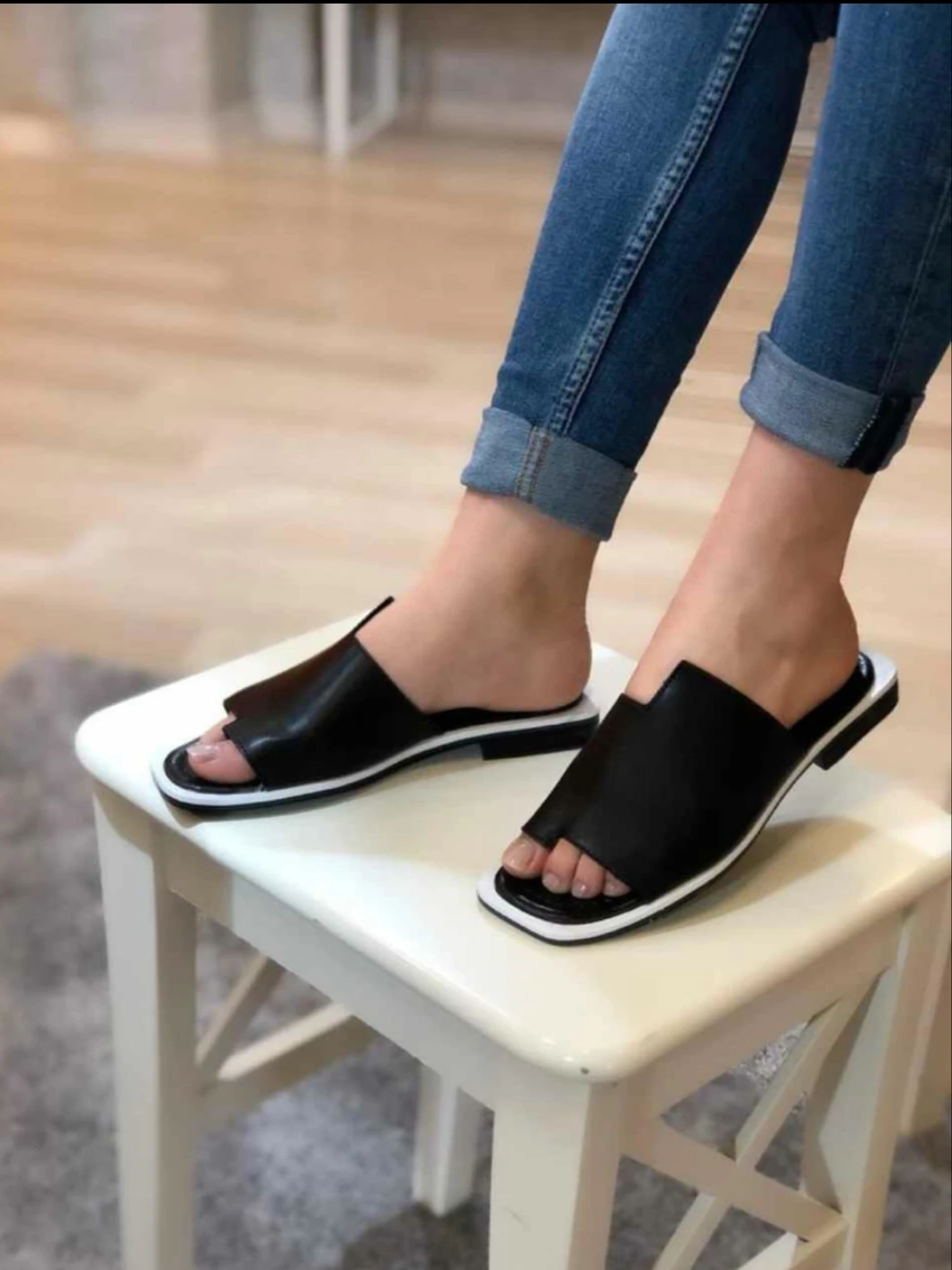 Women ladies slippers spring summer 2022 flip-flops black heel casual beach daily special occasions fashion shoes super price
Women ladies slippers spring summer 2022 flip-flops black heel casual beach daily special occasions fashion shoes super price