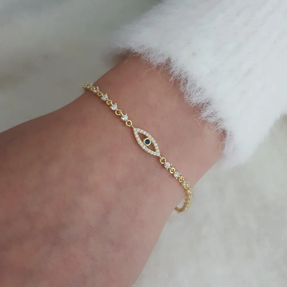 Trendy 925 Sterling Silver Fashion Evil Eye Good Luck Gift Party Bracelet Valentines Day For Women Fine Jewelry Luxury Accessory 
Trendy 925 Sterling Silver Fashion Evil Eye Good Luck Gift Party Bracelet Valentines Day For Women Fine Jewelry Luxury Accessory