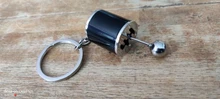 Engranaje del coche caja llavero para hombres y mujeres de Manual de 6 velocidades coche-estilo llavero de engranaje mando Cambio de palo regalo Souvenir caliente