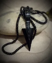 Collar largo negro mate con colgante de flecha para hombre, cadena de joyería, Hip Hop, Punk, Rock, regalo de Navidad y Halloween