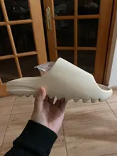 Zapatillas de casa para niño y niña, chanclas deslizantes de verano, zapatillas de Interior de fondo suave para bebé, zapatos de amor para playa, estilo familiar