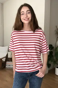 Trendyol Striped Basic Knitted T-Shirt TWOSS20TS1885
Trendyol Striped Basic Knitted T-Shirt TWOSS20TS1885