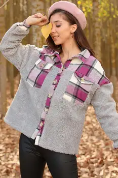 PLAID PURPLE PLUSH WOMEN JACKET SHIRT LARGE POCKETS BUTTONED FURRY DESIGN WINTER AND AUTUMN
PLAID PURPLE PLUSH WOMEN JACKET SHIRT LARGE POCKETS BUTTONED FURRY DESIGN WINTER AND AUTUMN