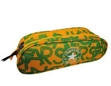 Pencil pouch Converse Fight double 22x8x8 cm.
Pencil pouch Converse Fight double 22x8x8 cm.