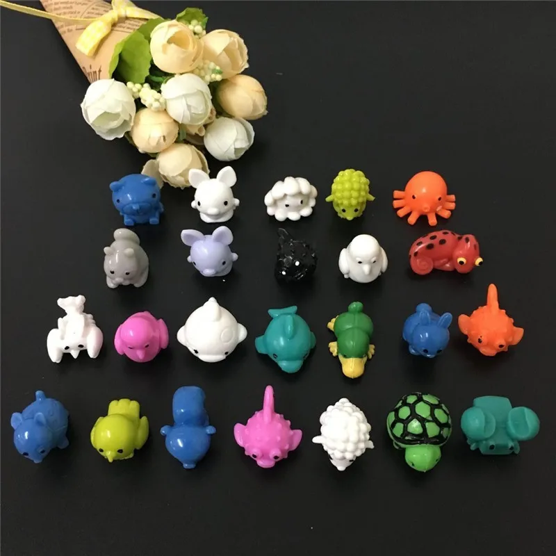10 pcs/pack 2 cm PVC Marine Life Anime Cartoon Randomly Dolls Gifts for Children 
10 pcs/pack 2 cm PVC Marine Life Anime Cartoon Randomly Dolls Gifts for Children