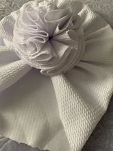 Hermosa flor bebé sombrero bebé niña sombrero turbante infantil de primavera niño gorra para Recién Nacido Bonnet, muestras de lazo sombrero