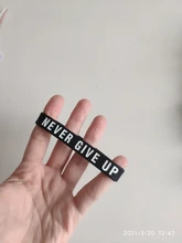 Pulsera de goma de silicona inspiradora The Road to Dreams, brazalete de banda elástica, regalo Punk