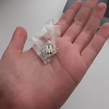 Colgante con inicial de cadena de oro para mujer, colgante de Metal con letras de A-Z para joyería, collares de nombre individual con letras cortadas