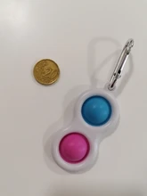 92 Color Simple Dimple Fidget juguete Pops-pequeño alivio de estrés llavero colgante empujar burbujas autismo Necesidades Especiales juguetes para niños adultos