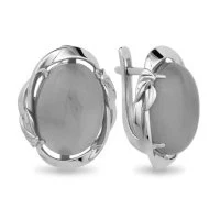 Earrings made of silver with coral
Earrings made of silver with coral