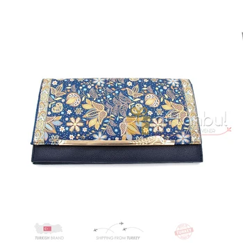 Turkish Traditional Authentic Kilim Design Carpet Design Handbag Armpit Bag Shopping Bag Vintage Women's Tote Bag
Turkish Traditional Authentic Kilim Design Carpet Design Handbag Armpit Bag Shopping Bag Vintage Women's Tote Bag