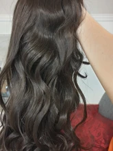 XIYUE sintético largo rizado pelucas con Centro flequillo rizado Natural pelucas marrones oscuras para las mujeres pelucas de Cosplay fibra resistente al calor pelucas