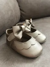 Mamá y bebé de 0-18M recién nacido bebé niña en primer lugar los caminantes zapatos de cuero de la Pu lindo arco princesa zapatos de Cumpleaños + diadema