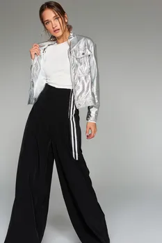 Trendyol Rib and Zip Detail Pants TCLAW18EH0161 
Trendyol Rib and Zip Detail Pants TCLAW18EH0161