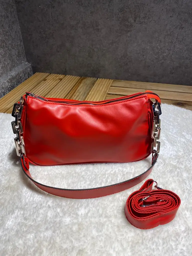 2021 Brand Women's Shoulder Bags Simple Flap Designer Leather PU Embossed Letters Messenger Bags Handbags Females Crossbody Bag
2021 Brand Women's Shoulder Bags Simple Flap Designer Leather PU Embossed Letters Messenger Bags Handbags Females Crossbody Bag