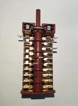 Переключатель 9 позиций 891003 8915
Переключатель 9 позиций 891003 8915