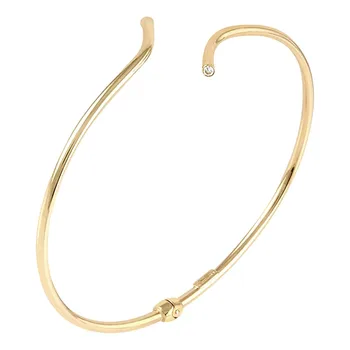 Bracelet 18k Yellow Gold model Bracelets (2 zircons) Measurement: 60x50x2mm.
Bracelet 18k Yellow Gold model Bracelets (2 zircons) Measurement: 60x50x2mm.
