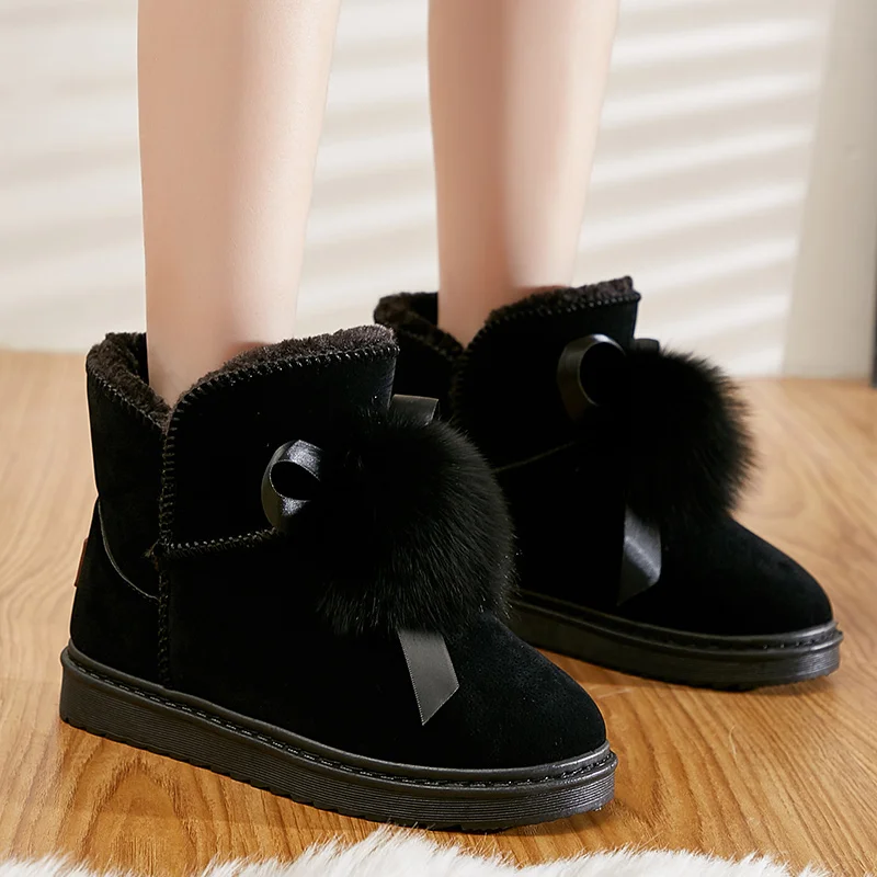 Snow Boots Women's 2019 New Fashion All Matching Thick Warm Cotton Boots The Non-slip Short Tube Plus Cashmere Boots Size 36-40
Snow Boots Women's 2019 New Fashion All Matching Thick Warm Cotton Boots The Non-slip Short Tube Plus Cashmere Boots Size 36-40
