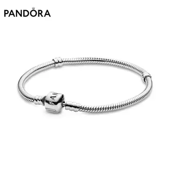 Pandora bangle bracelet Moments of silver with brand lock P-lock heart original
Pandora bangle bracelet Moments of silver with brand lock P-lock heart original