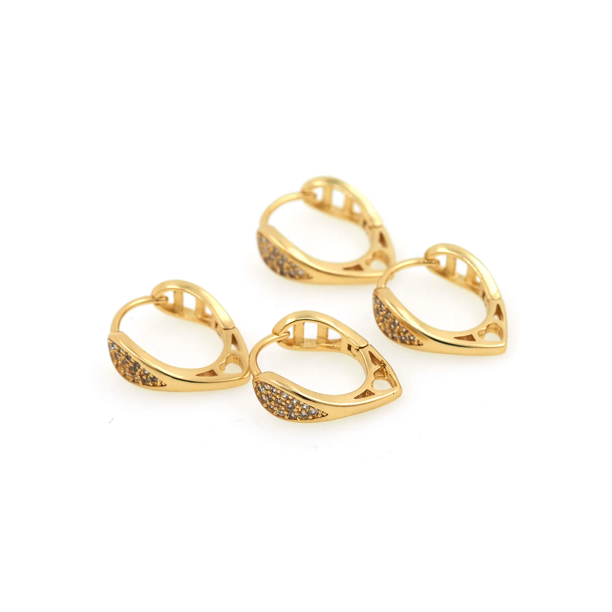 Геометрические серьги, инкрустированные цирконом, U-образные, стандартные французские модные украшения, сувениры Вечерние
Геометрические серьги, инкрустированные цирконом, U-образные, стандартные французские модные украшения, сувениры Вечерние