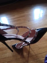 Zapatos de tacón alto de charol con remaches para mujer, sandalias a la moda, zapatos de fiesta y oficina, 10CM, novedad de verano