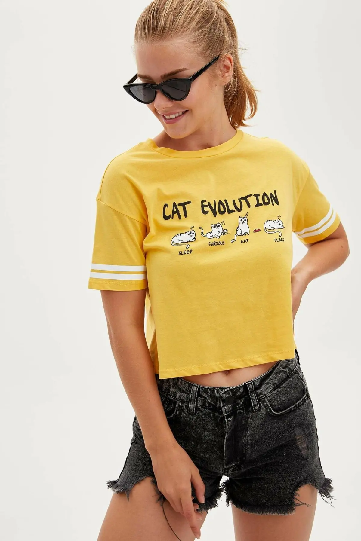 DeFacto New Summer Woman Fashion Tee Lady Deep O-neck Casual T-Shirt Female Letter Pattern Tops Comfort Yellow - L4338AZ19SM
DeFacto New Summer Woman Fashion Tee Lady Deep O-neck Casual T-Shirt Female Letter Pattern Tops Comfort Yellow - L4338AZ19SM