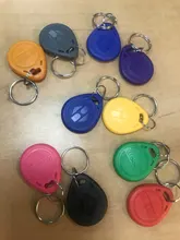 10 Uds leer sólo EM4100 125khz Tarjeta de Identificación etiqueta RFID llavero etiqueta llavero Porta Chave tarjeta llave Fob Token Ring se encuentra muy Chip