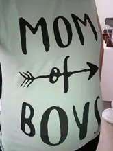 Camiseta con estampado de letras MOM OF BOYS para Mujer, blusa holgada de manga corta con cuello redondo, Camisetas para Mujer
