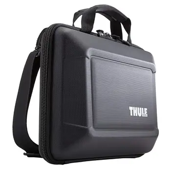 Thule Gauntlet 3.0 black briefcase
Thule Gauntlet 3.0 black briefcase