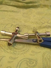 Llave triangular Universal multifunción de 4 vías, llaves de fontanero triangular para medidor eléctrico de Gas, armarios, radiadores de purga