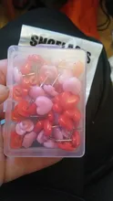 Chinchetas de plástico de colores con forma de corazón, chinchetas para oficina y escuela, 50 unidades