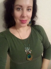 Nuevo estilo Tassel Peacock Feather Bohemio Collar largo Shell Suéter Cadena de cuero Joyería Exagerado Diseño Envío de la gota