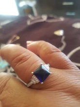 Huitan-anillo cuadrado azul con cuatro garras para mujer, diseño Vintage, Circonia cúbica de lujo, joyería femenina, anillos de boda