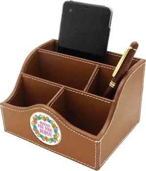 Leather Organizer for Mother´s Day - with Metal Medallion to choose among 8 different designs. Leather Color: Black or Tan.
Leather Organizer for Mother´s Day - with Metal Medallion to choose among 8 different designs. Leather Color: Black or Tan.