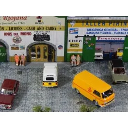 Car model CITROEN DIORAMA based on an old car workshop miniature Vintage automobile collection at 1:43 scale 
Car model CITROEN DIORAMA based on an old car workshop miniature Vintage automobile collection at 1:43 scale