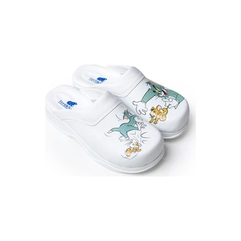 Slipper Sabo Unisex Tom & Jerry Sandal You can easily use it all day long thanks to its special structure that supports the foot
Slipper Sabo Unisex Tom & Jerry Sandal You can easily use it all day long thanks to its special structure that supports the foot